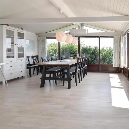 Dom wakacyjny Three-bedroom Holiday In Ebberup Helnæs By