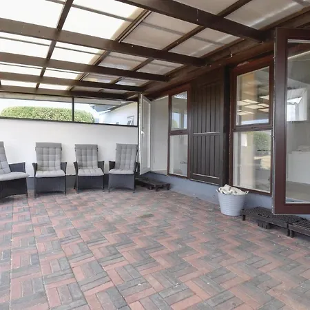 Three-bedroom Holiday In Ebberup * Helnæs By