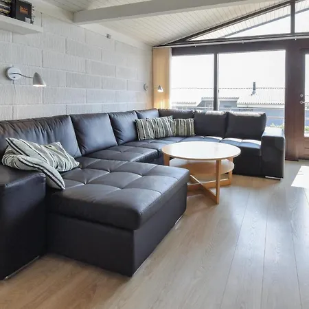Dom wakacyjny Three-bedroom Holiday In Ebberup Helnæs By
